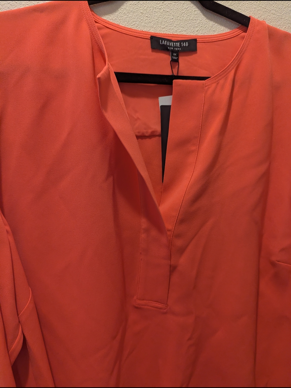 NWT Lafayette 148 New York Coral-Orange Split V-Neck Button-Down Shirt Size 1X - Picture 3 of 5